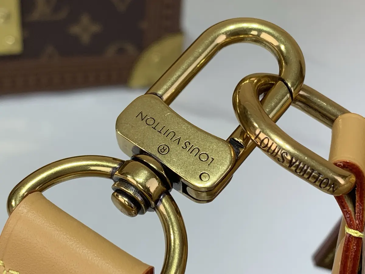 LV Style Beige Leather Top Handle Bag style reference detail image 7 from source 787693
