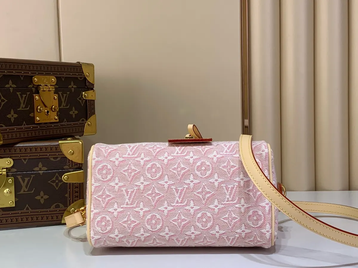 LV Style Beige Leather Top Handle Bag style reference detail image 4 from source 787723