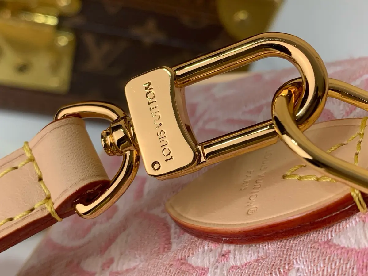 LV Style Beige Leather Top Handle Bag style reference detail image 6 from source 787723