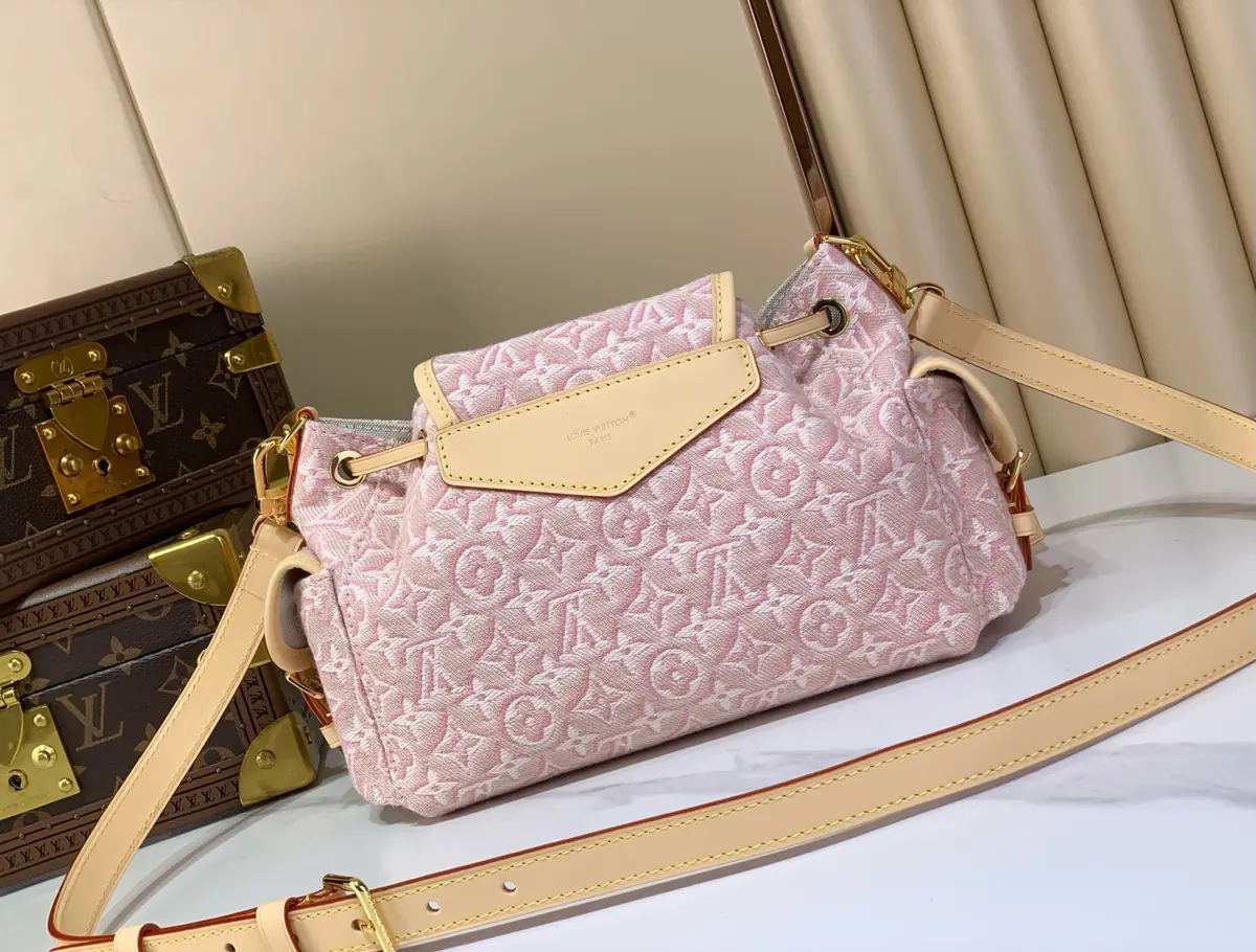 LV Style Beige Leather Top Handle Bag style reference detail image 3 from source 787724