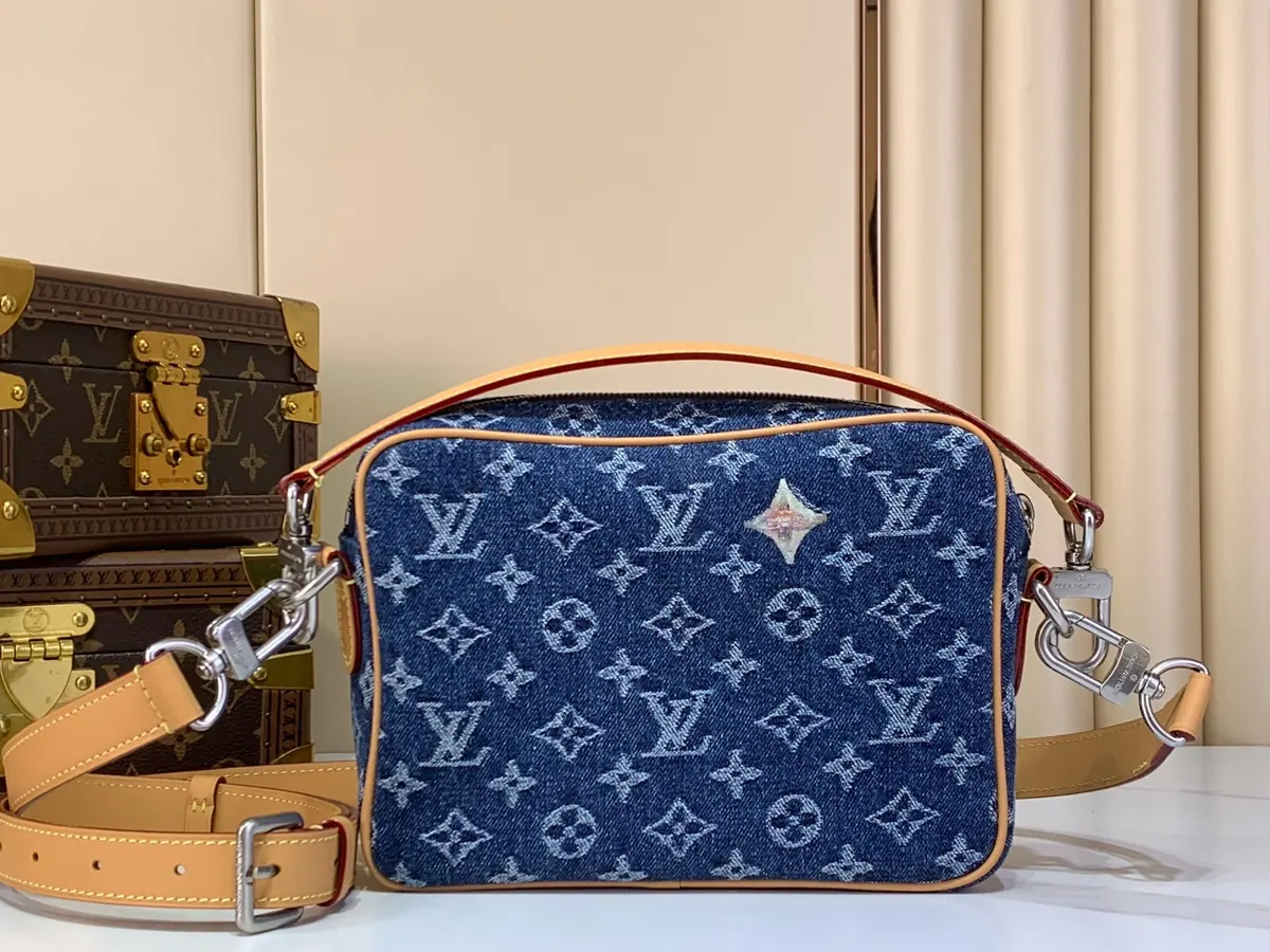 LV Style Beige Leather Top Handle Bag style reference detail image 3 from source 787732