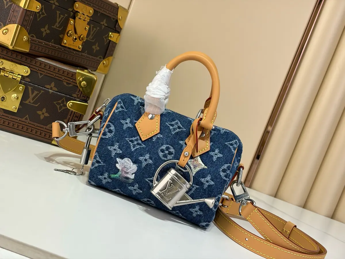 LV Style Beige Leather Top Handle Bag style reference detail image 1 from source 787733