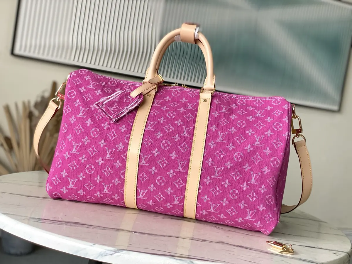 LV Style Beige Leather Travel Bag Lookbook Reference image 1