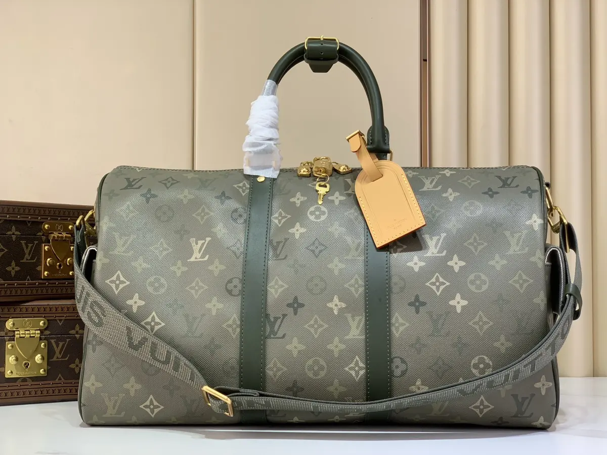 LV Style Beige Leather Travel Bag Lookbook Reference image 1
