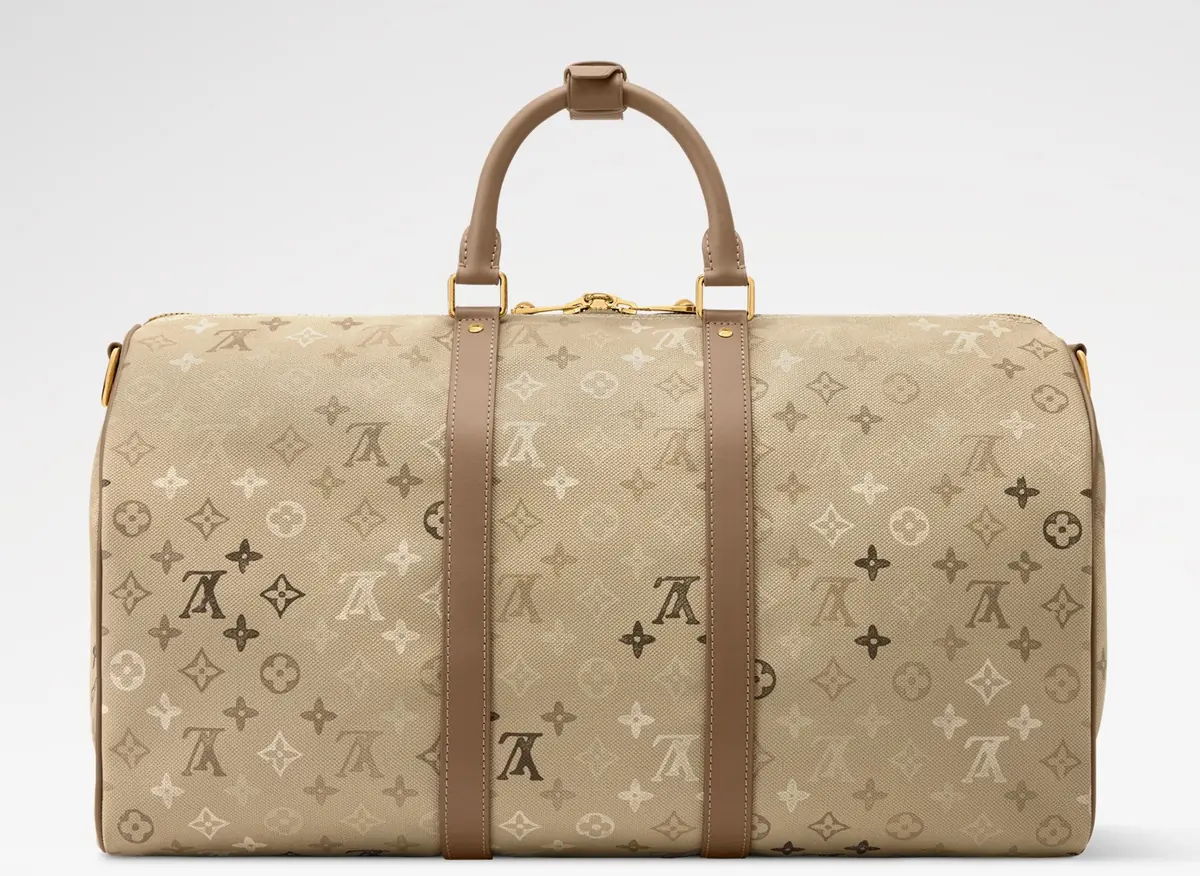 LV Style Beige Leather Travel Bag Lookbook Reference image 4
