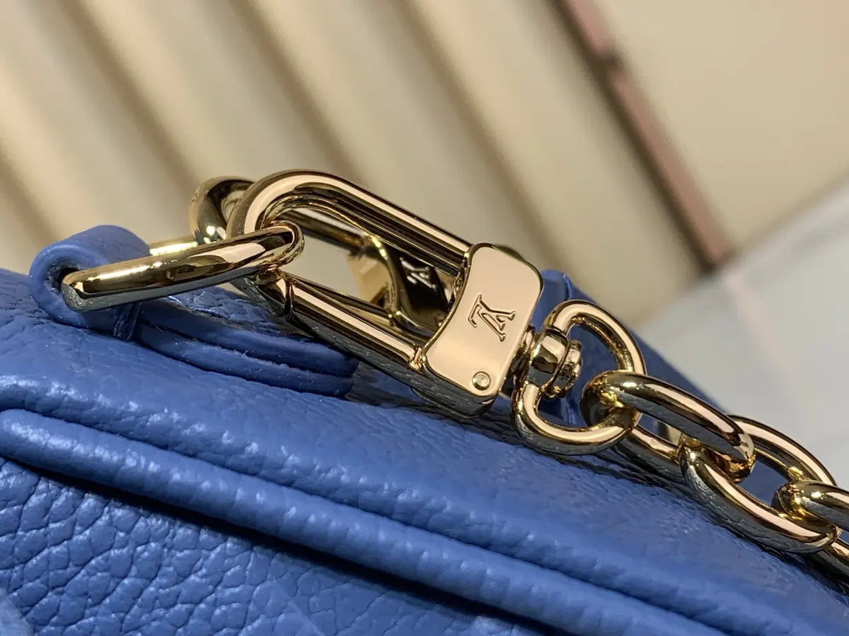 LV Style Beige Leather Wallet Lookbook Reference image 6