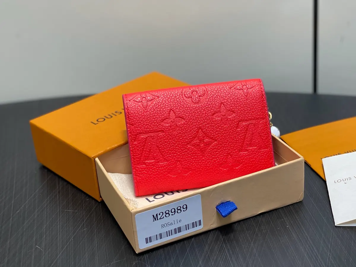 LV Style Beige Leather Wallet Bags detail image 2 from source 787749