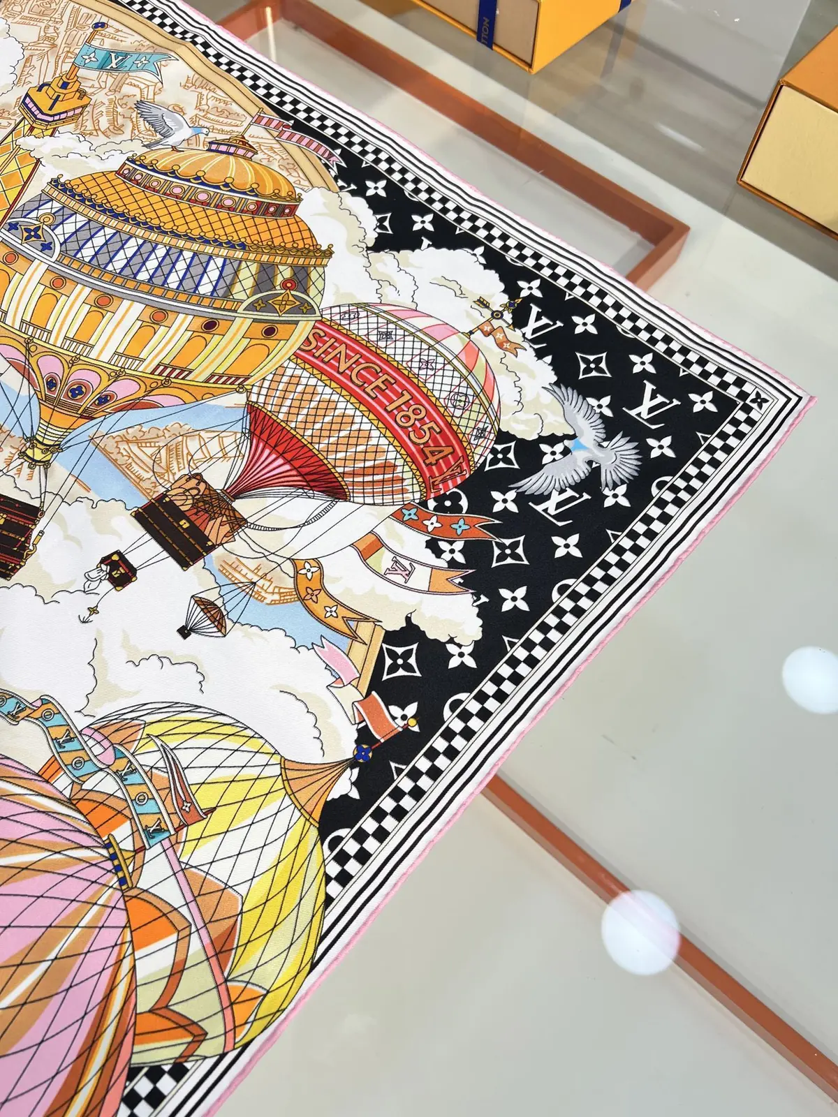 LV Style Beige Other Lookbook Reference image 3