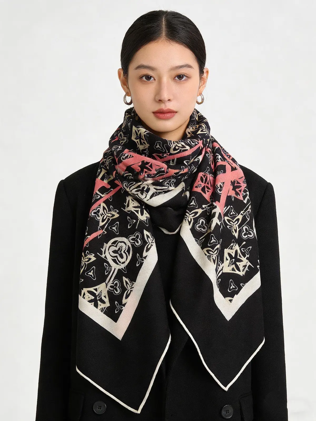 LV Style Beige Shoulder Bag Lookbook Reference image 1