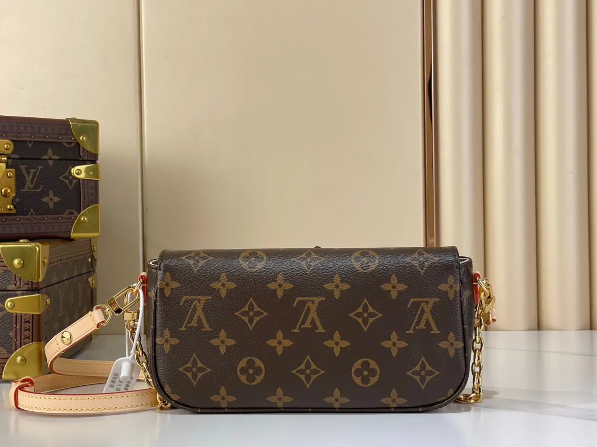 LV Style Beige Top Handle Bag Bags Top Handle Bag detail image 3 from source 738345