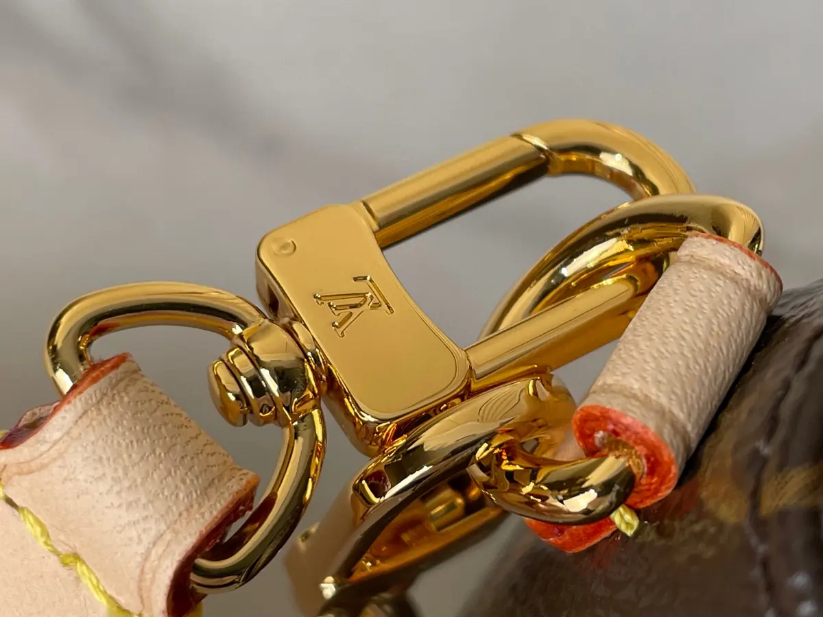 LV Style Beige Top Handle Bag Bags Top Handle Bag detail image 5 from source 738345