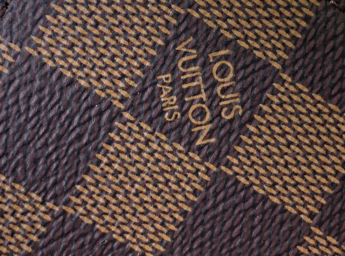 LV Style Black Canvas Bag Bags Bag detail image 9 from source 738335