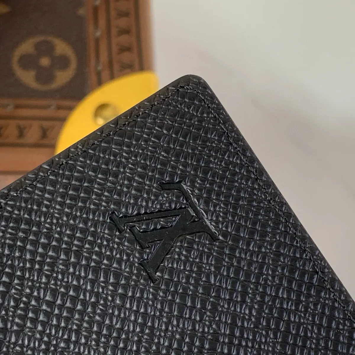 LV Style Black Canvas Bag Bags Bag detail image 5 from source 738337