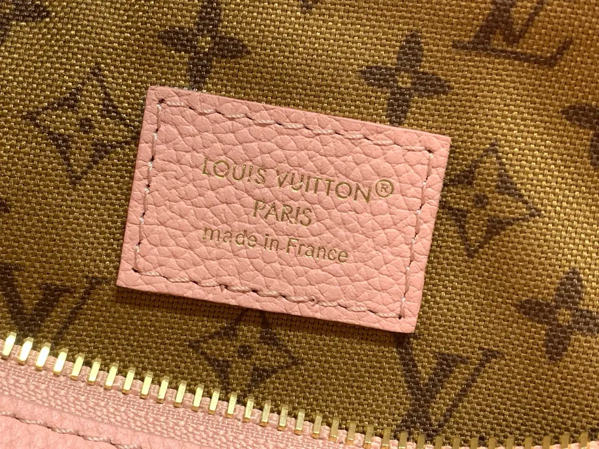 LV Style Black Canvas Top Handle Bag style reference detail image 8 from source 787705