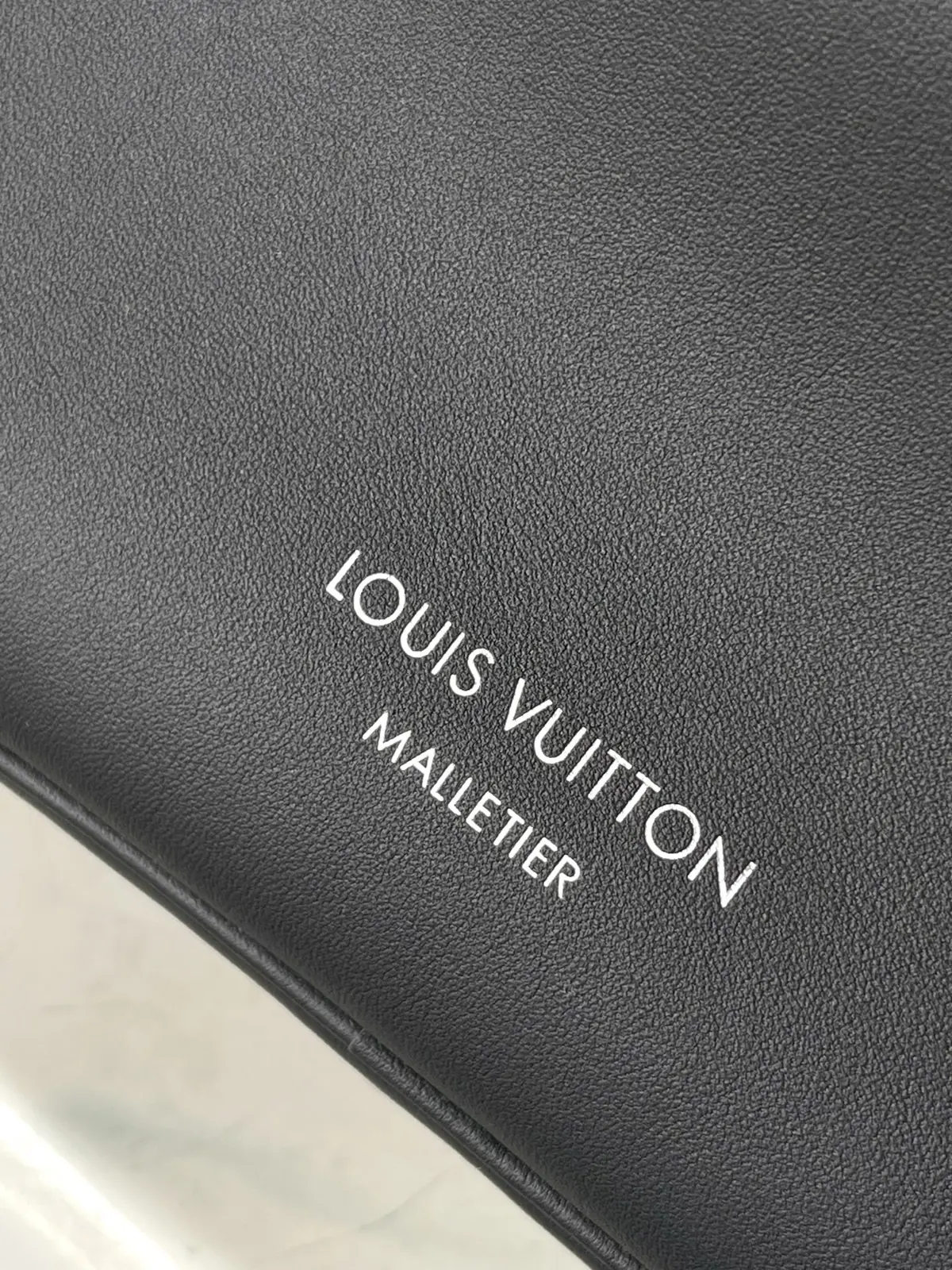 LV Style Black Leather Bag Lookbook Reference image 5