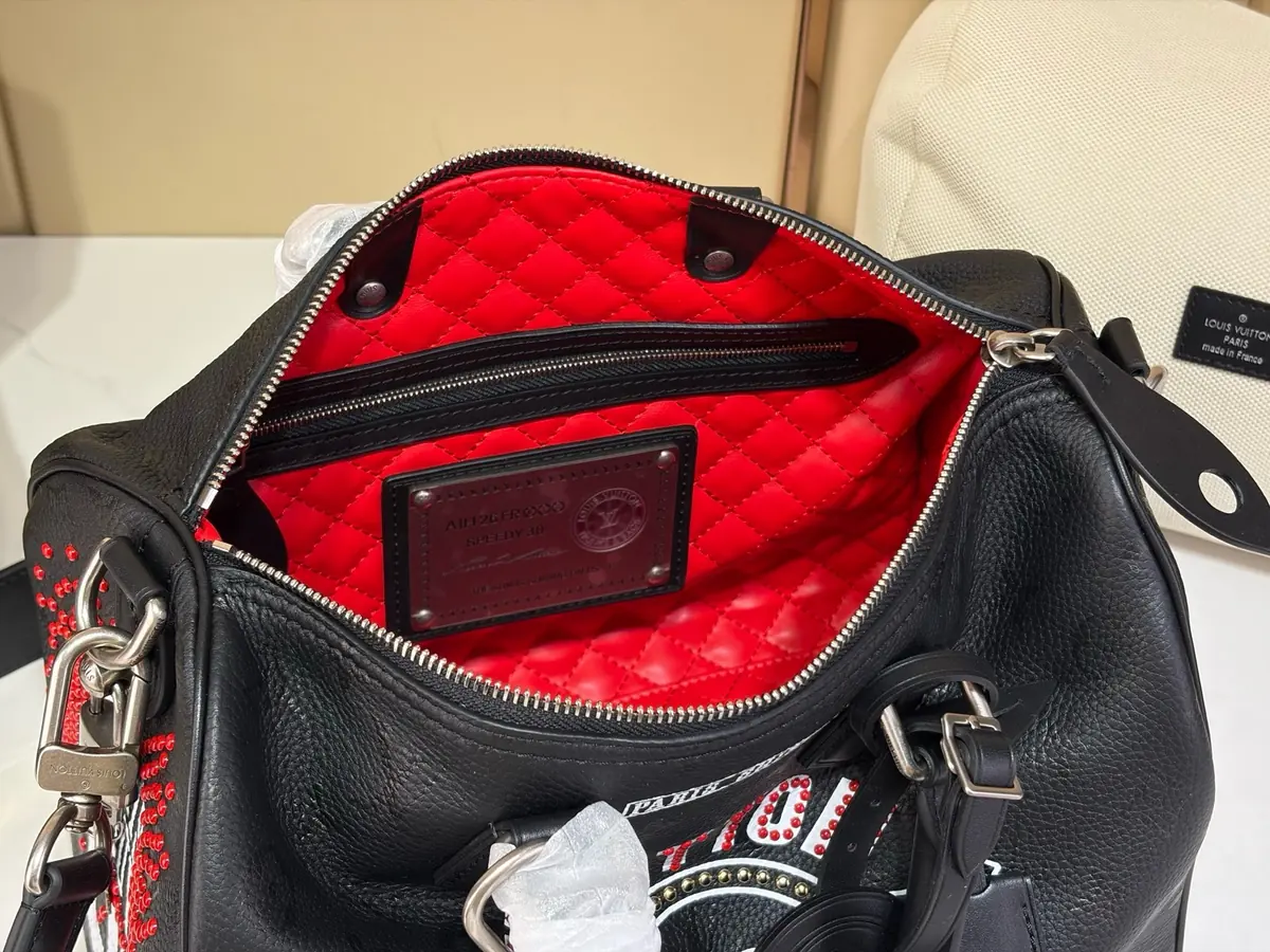 LV Style Black Leather Bag style reference detail image 9 from source 787695
