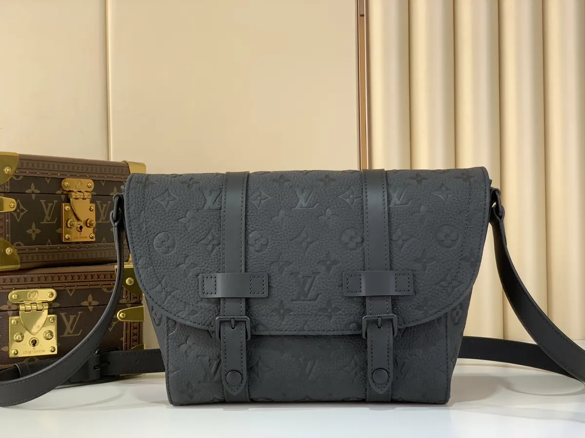 LV Style Black Leather Messenger Bag Lookbook Reference image 1