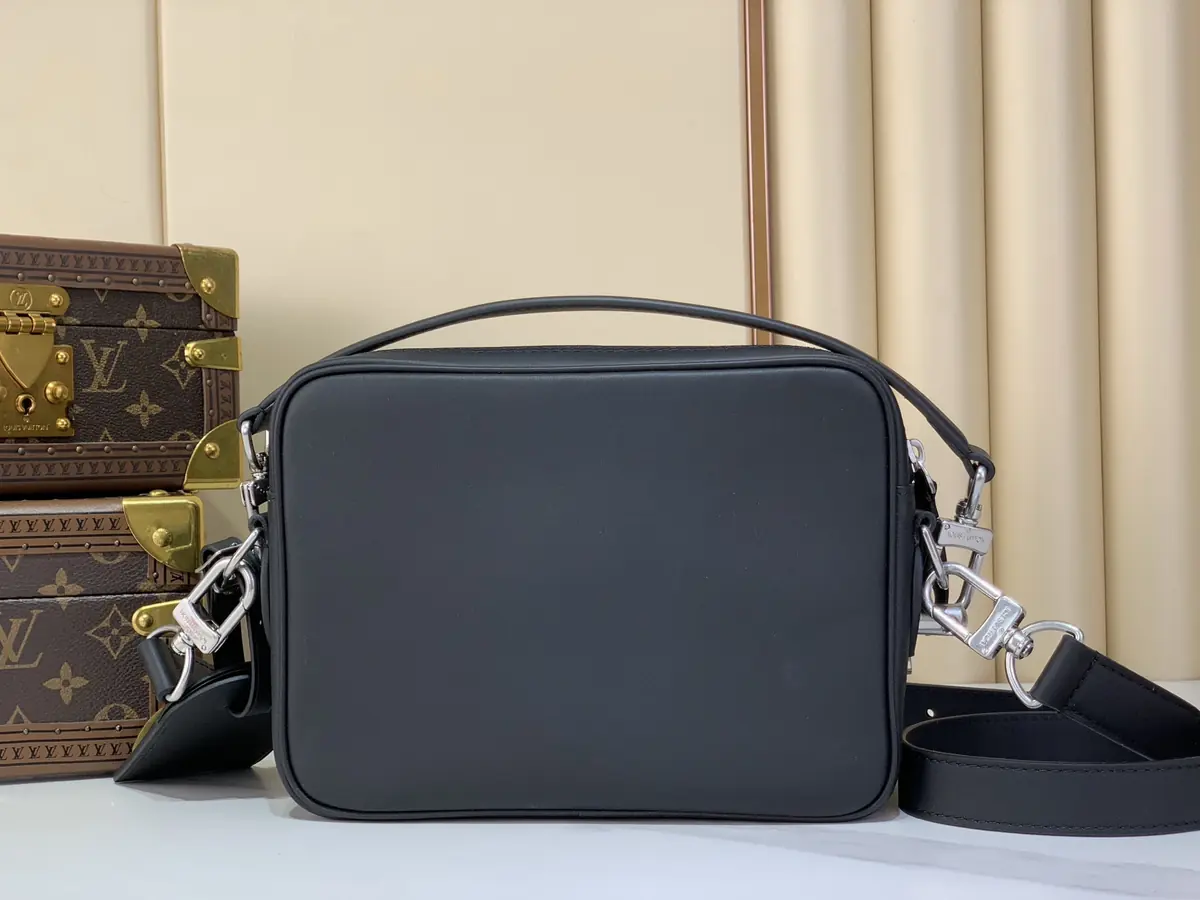 LV Style Black Leather Messenger Bag Lookbook Reference image 3