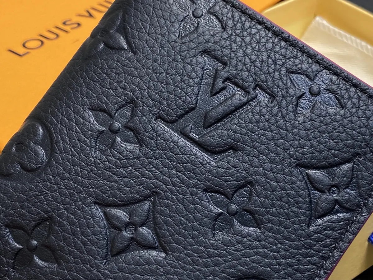LV Style Black Leather Passport Cover Bags detail image 1 from source 787742