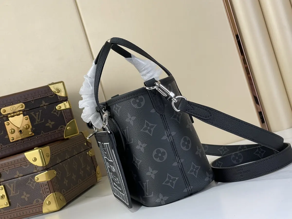 LV Style Black Leather Shoulder Bag Bags Shoulder Bag detail image 2 from source 738341