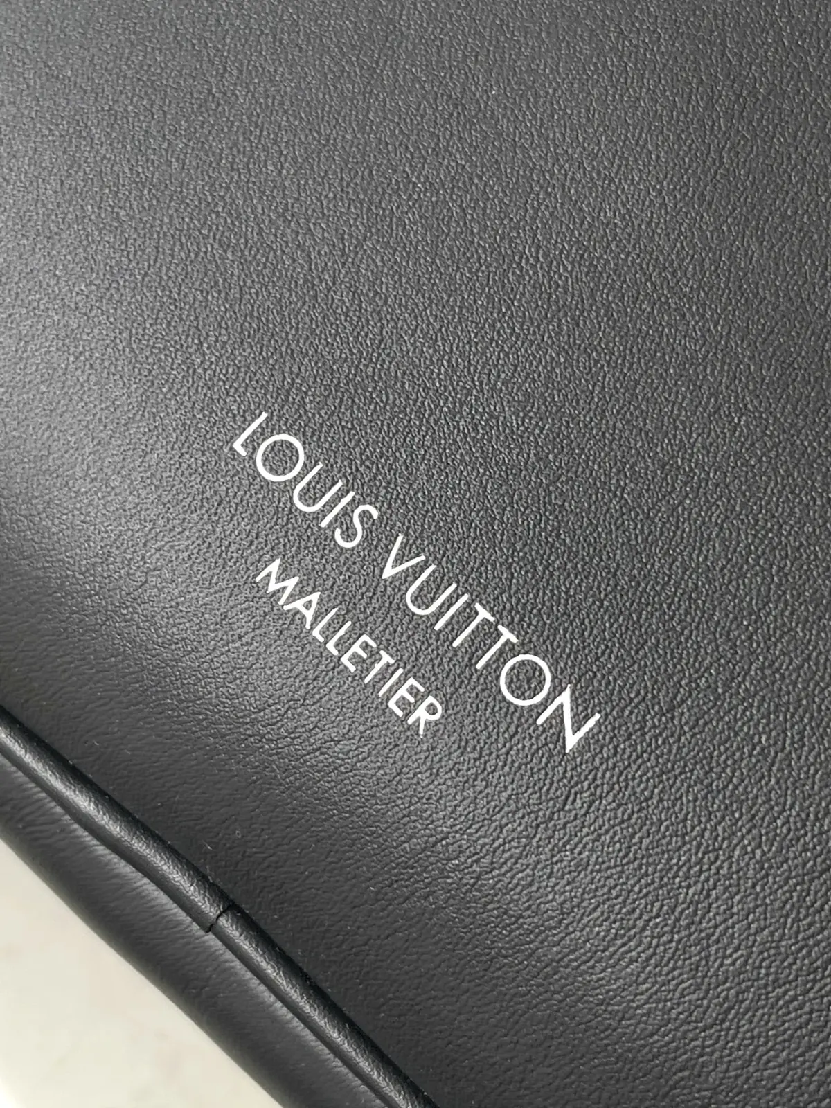 LV Style Black Leather Shoulder Bag Lookbook Reference image 5