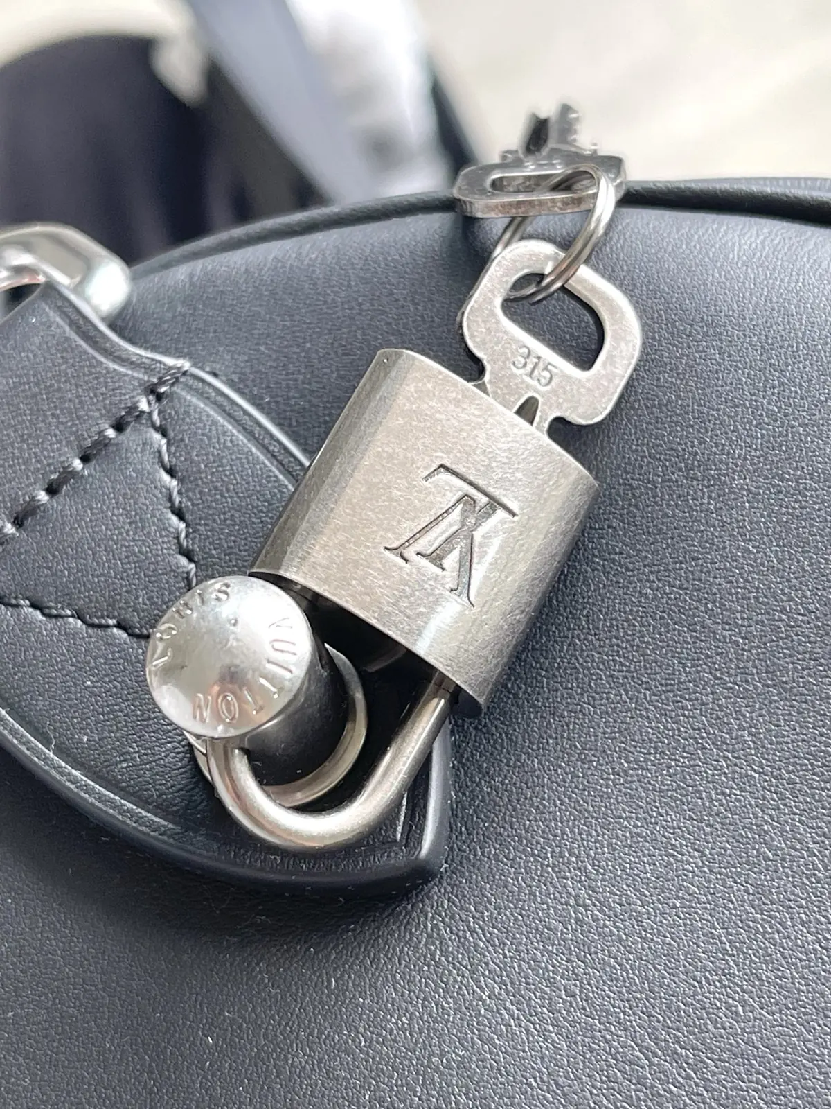 LV Style Black Leather Shoulder Bag Lookbook Reference image 5