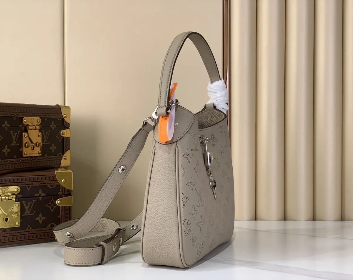 LV Style Black Leather Top Handle Bag Lookbook Reference image 2