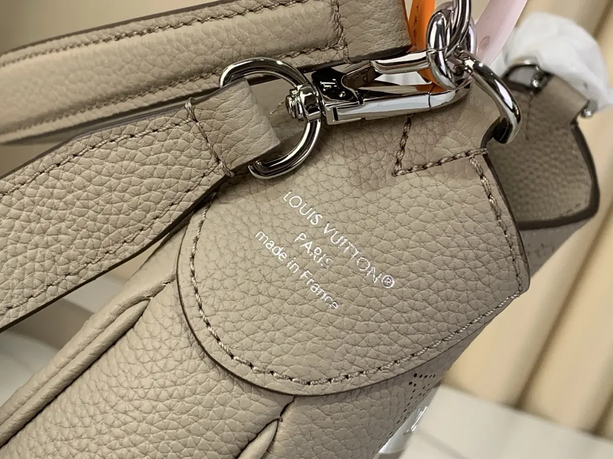 LV Style Black Leather Top Handle Bag Lookbook Reference image 6