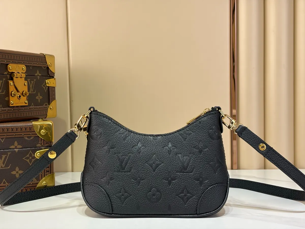 LV Style Black Leather Top Handle Bag style reference detail image 3 from source 787682