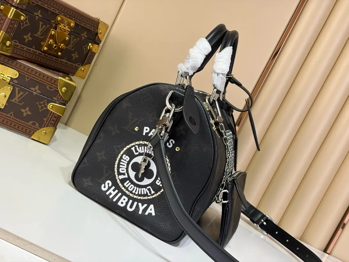 LV Style Black Leather Top Handle Bag style reference detail image 2 from source 787697
