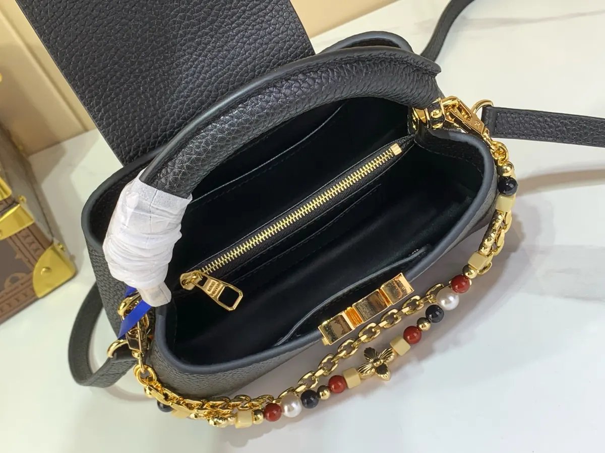 LV Style Black Leather Top Handle Bag style reference detail image 8 from source 787701