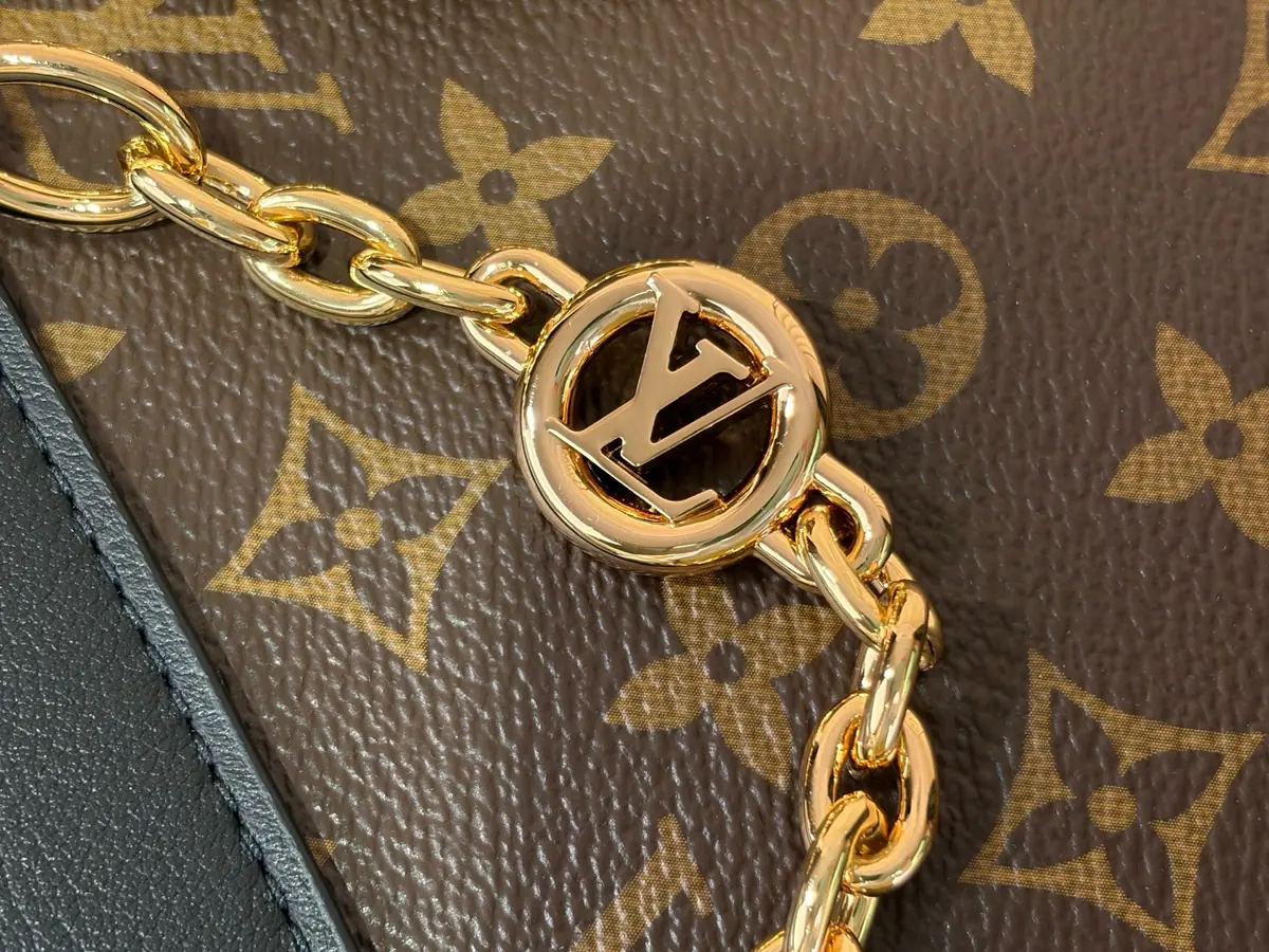 LV Style Black Leather Top Handle Bag style reference detail image 7 from source 787711
