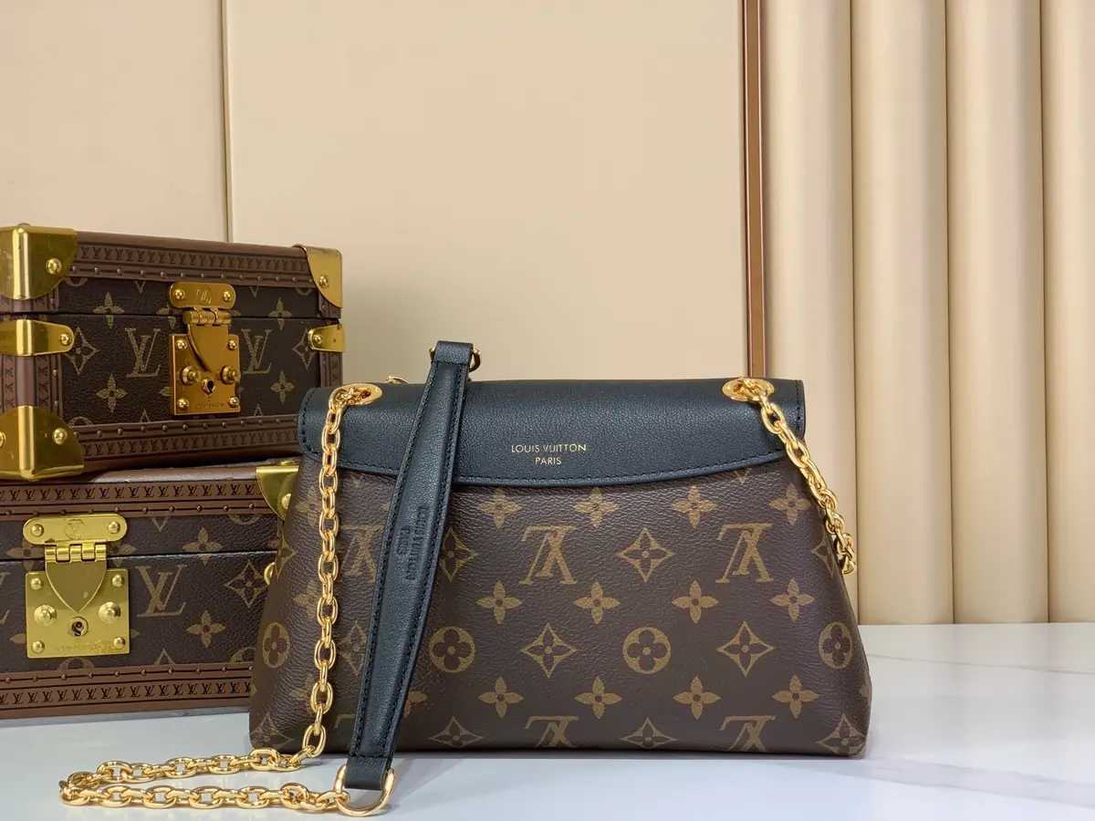 LV Style Black Leather Top Handle Bag style reference detail image 3 from source 787712