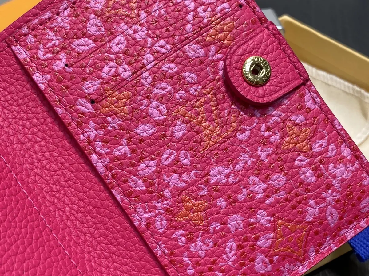 LV Style Black Leather Wallet Bags detail image 4 from source 787743