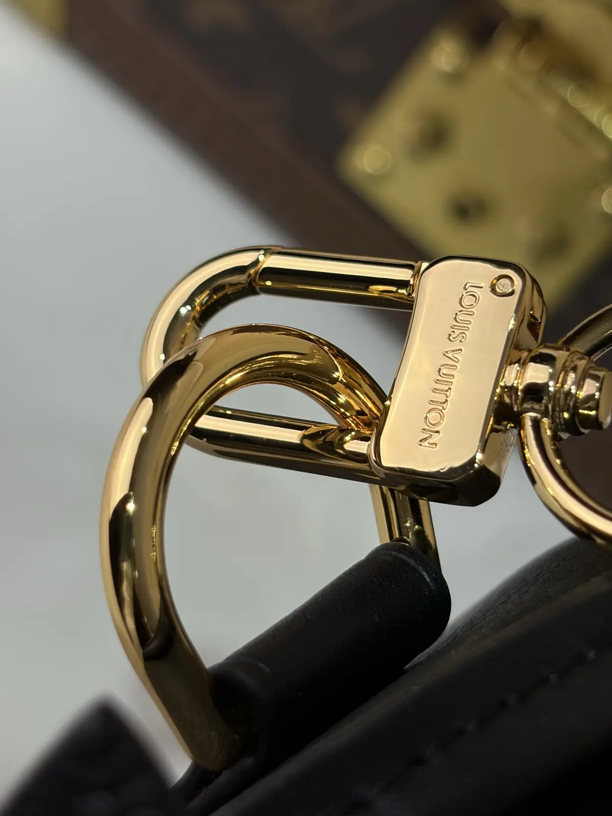 LV Style Black Top Handle Bag style reference detail image 6 from source 787689