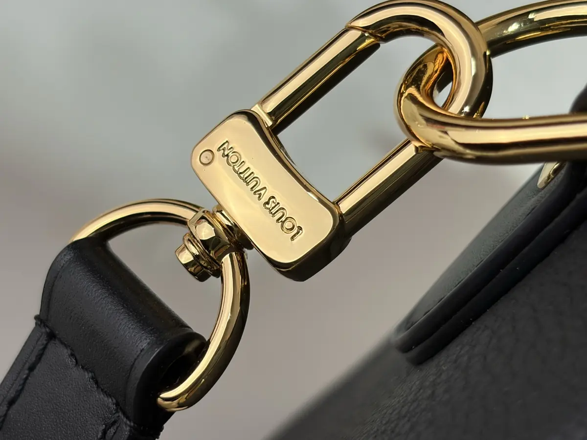 LV Style Black Top Handle Bag style reference detail image 5 from source 787690