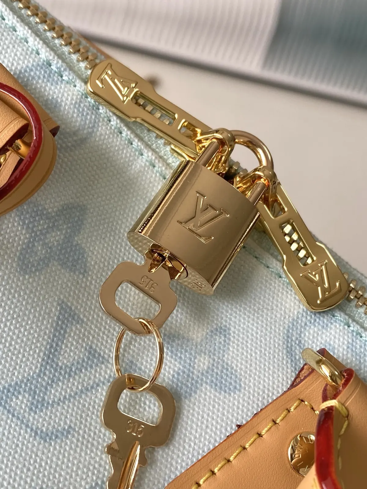 LV Style Blue Leather Top Handle Bag Lookbook Reference image 5