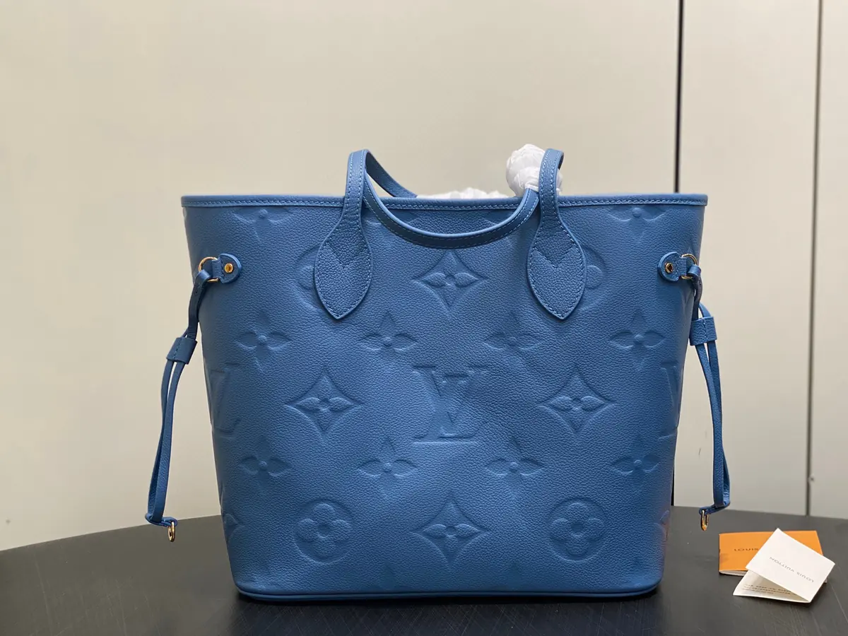 LV Style Blue Leather Tote Bag Lookbook Reference image 1