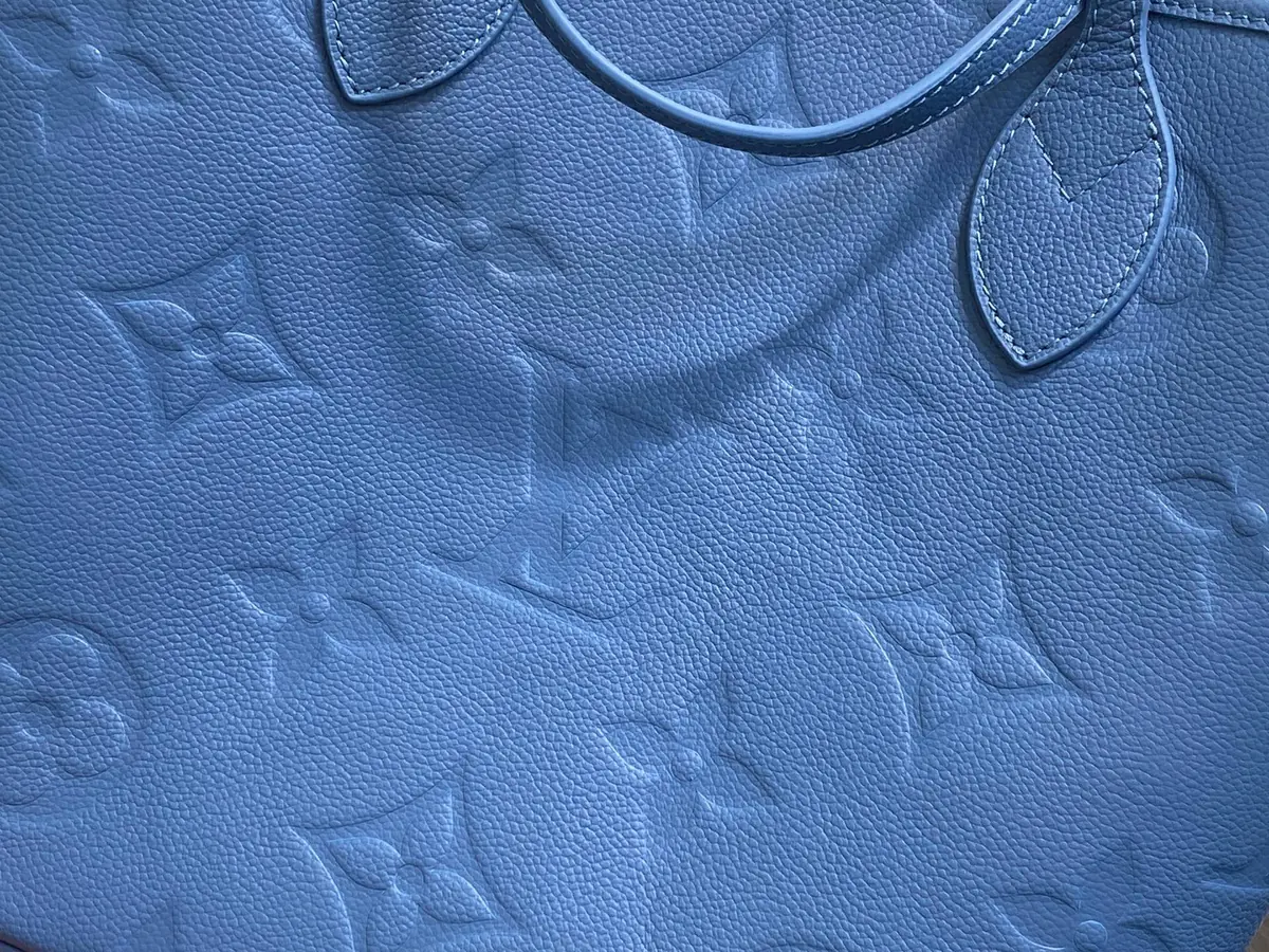 LV Style Blue Leather Tote Bag Lookbook Reference image 5