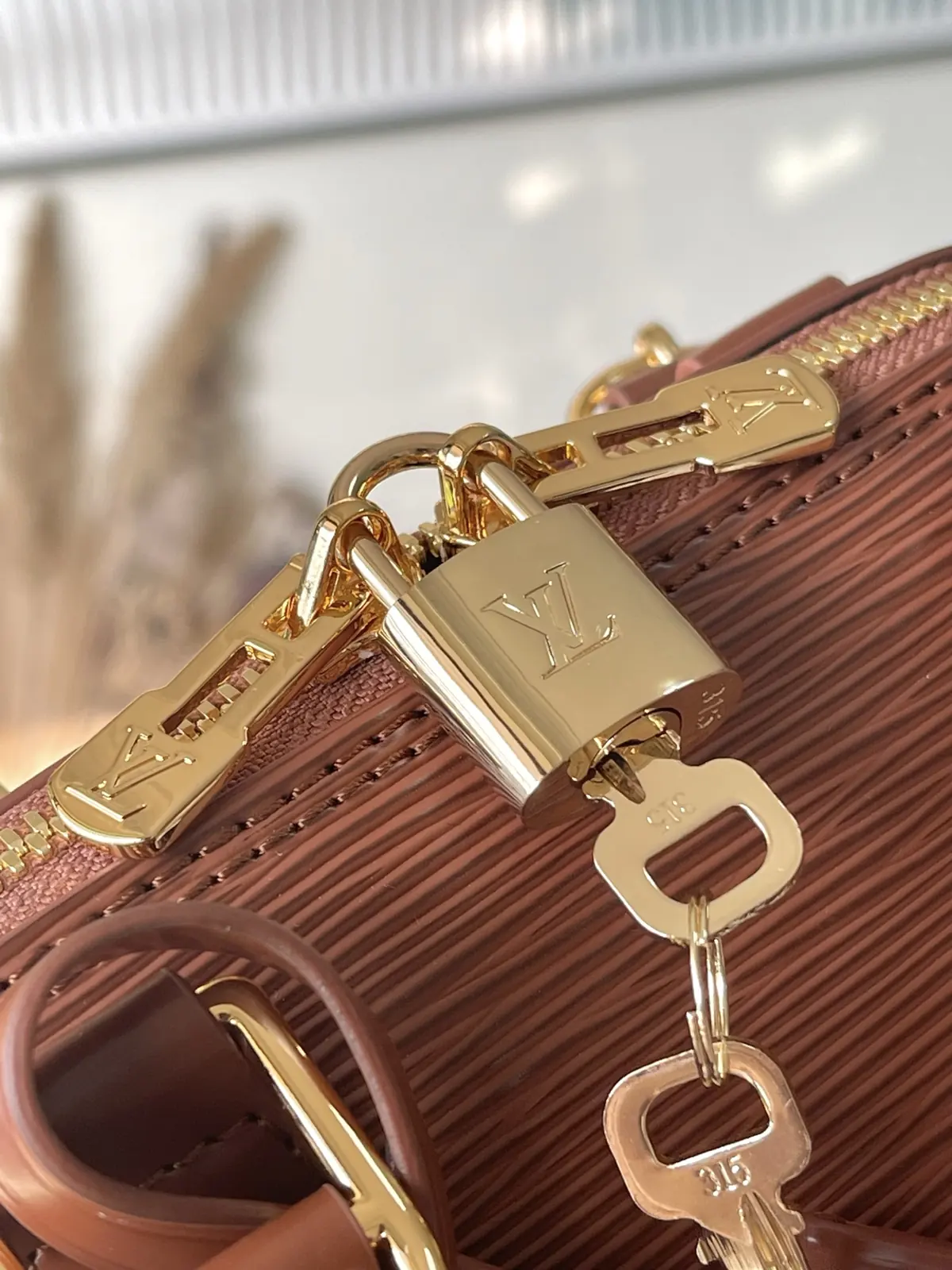 LV Style Brown Leather Bag style reference detail image 6 from source 787727