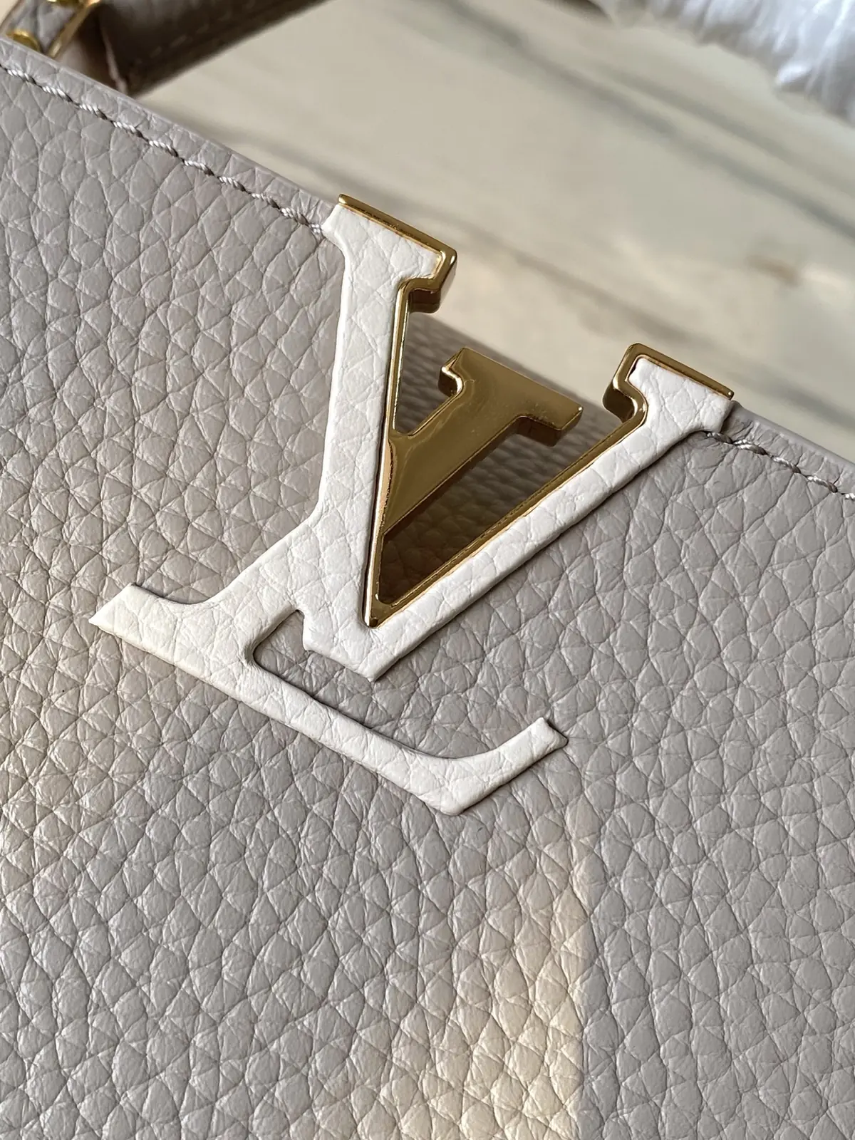 LV Style Brown Leather Top Handle Bag style reference detail image 5 from source 787659