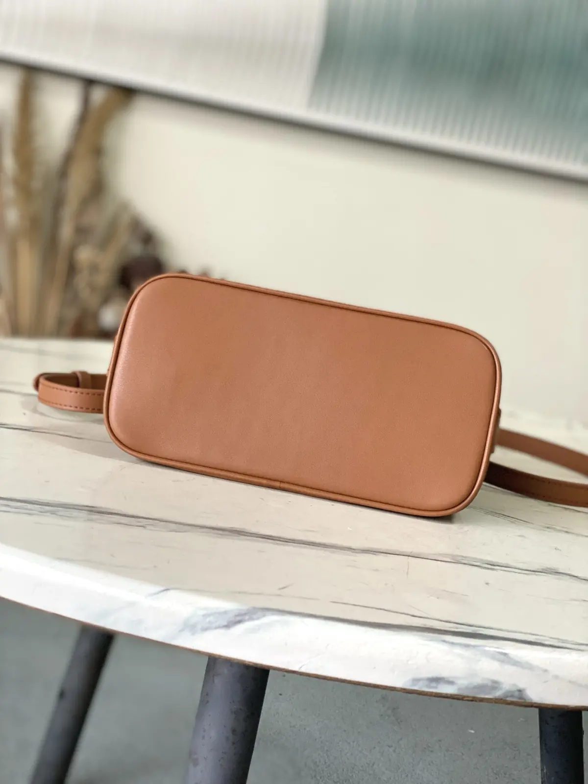 LV Style Brown Leather Top Handle Bag style reference detail image 4 from source 787678