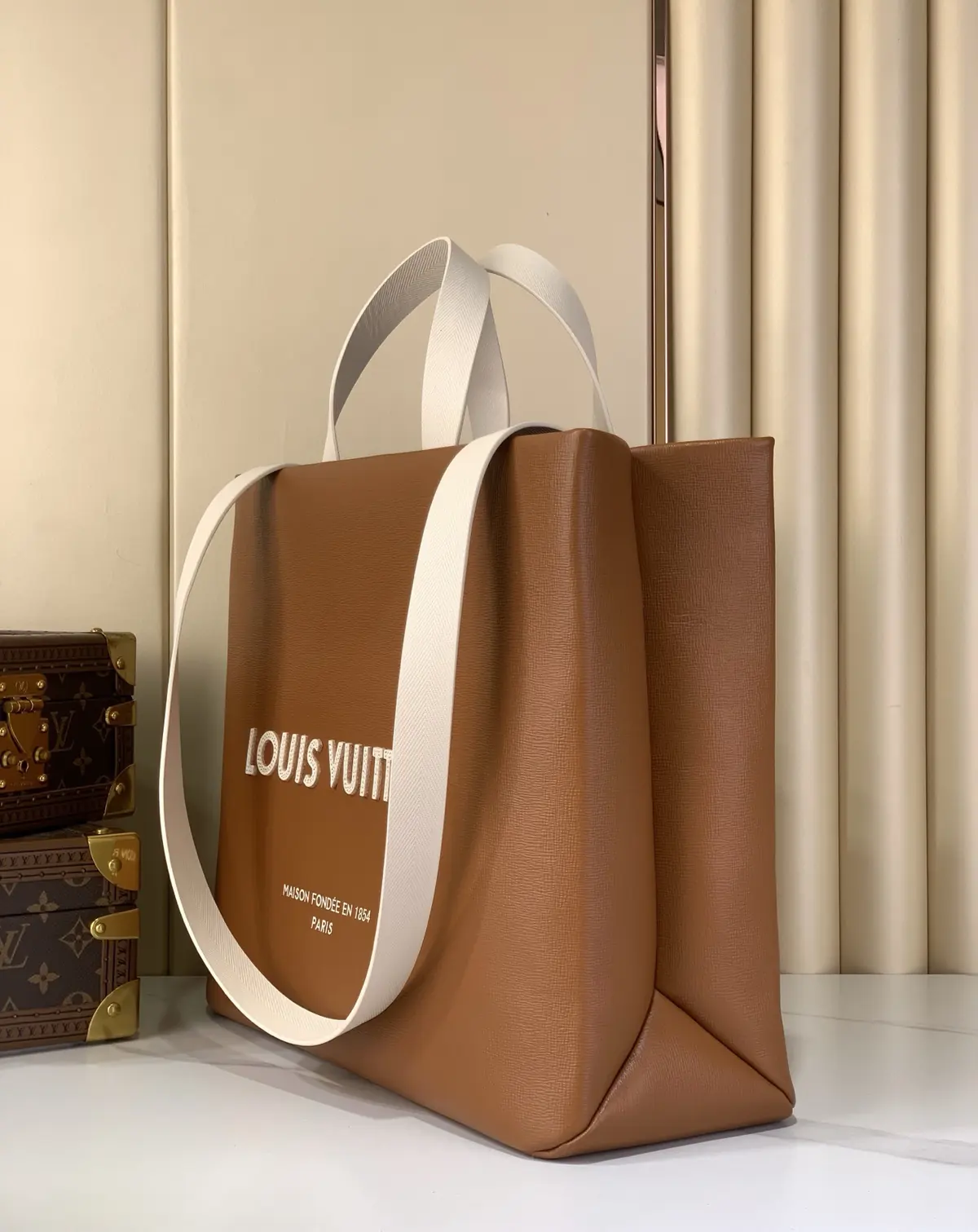 LV Style Brown Leather Tote Bag Lookbook Reference image 2
