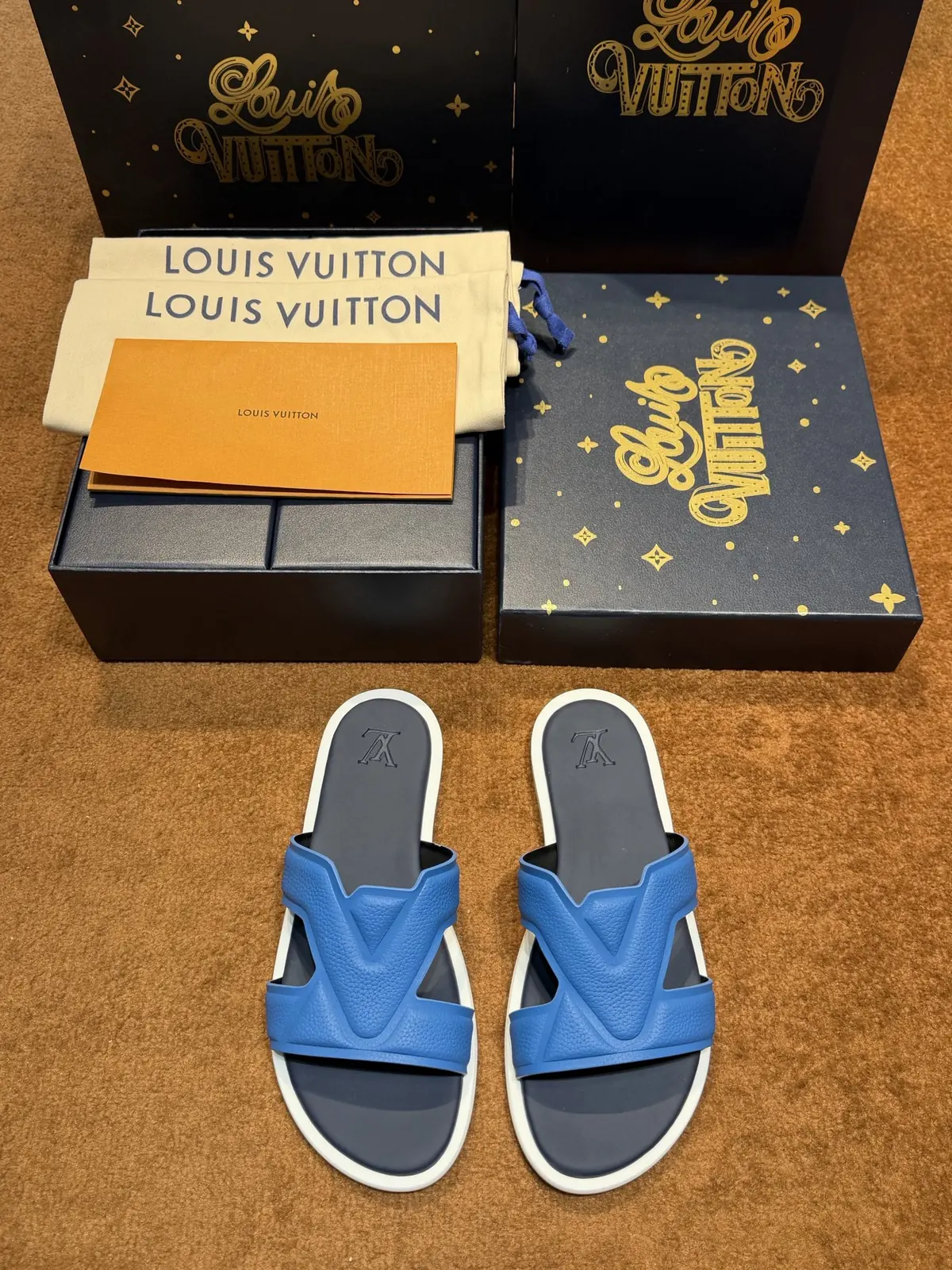LV Style Canvas Men's Shoes Lookbook Reference image 1