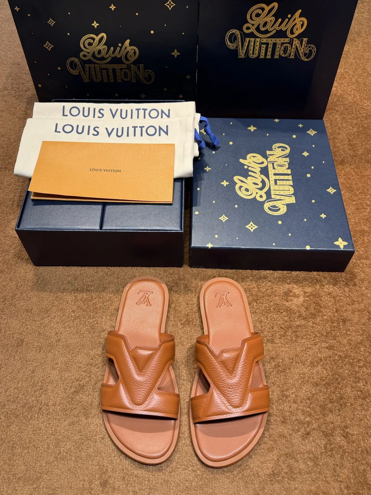 LV Style Canvas Men's Shoes Lookbook Reference image 1