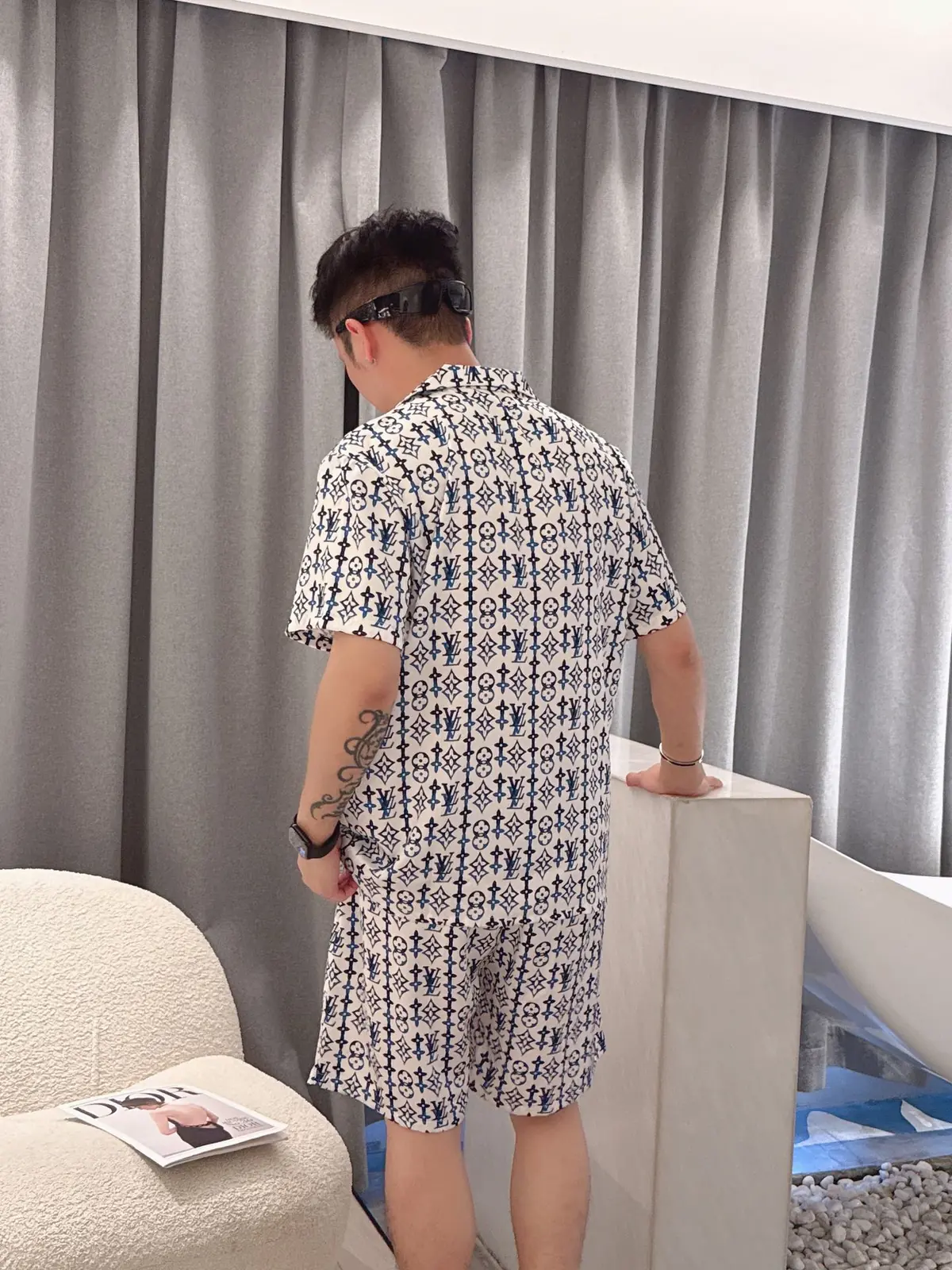 LV Style Clothing Lookbook Reference image 6