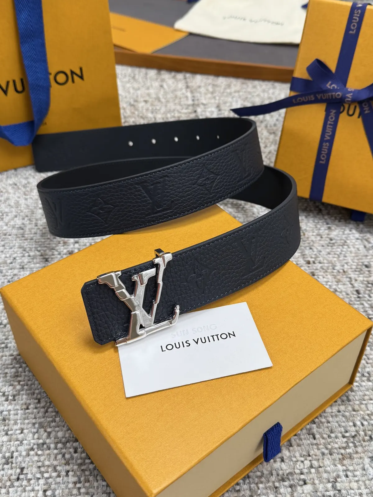 LV Style Gold Leather Men's Belt Lookbook Reference image 1