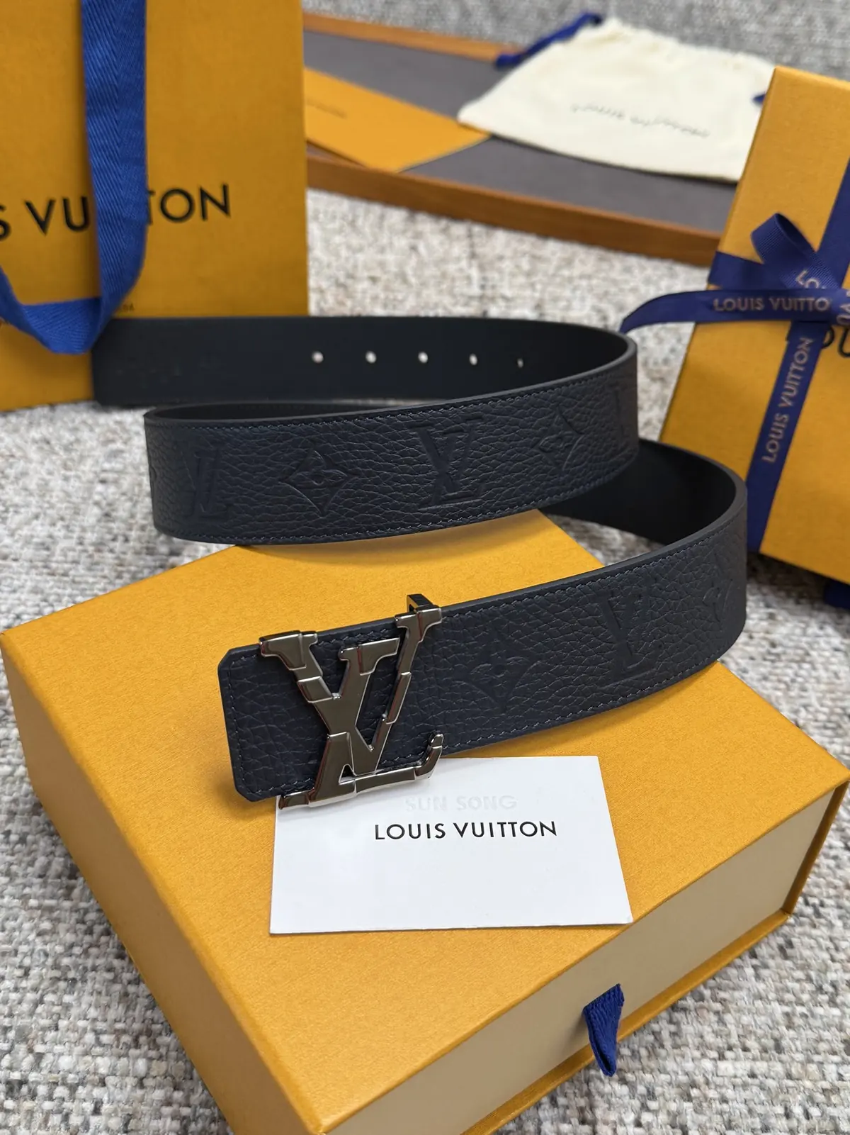 LV Style Gold Leather Men's Belt Lookbook Reference image 1