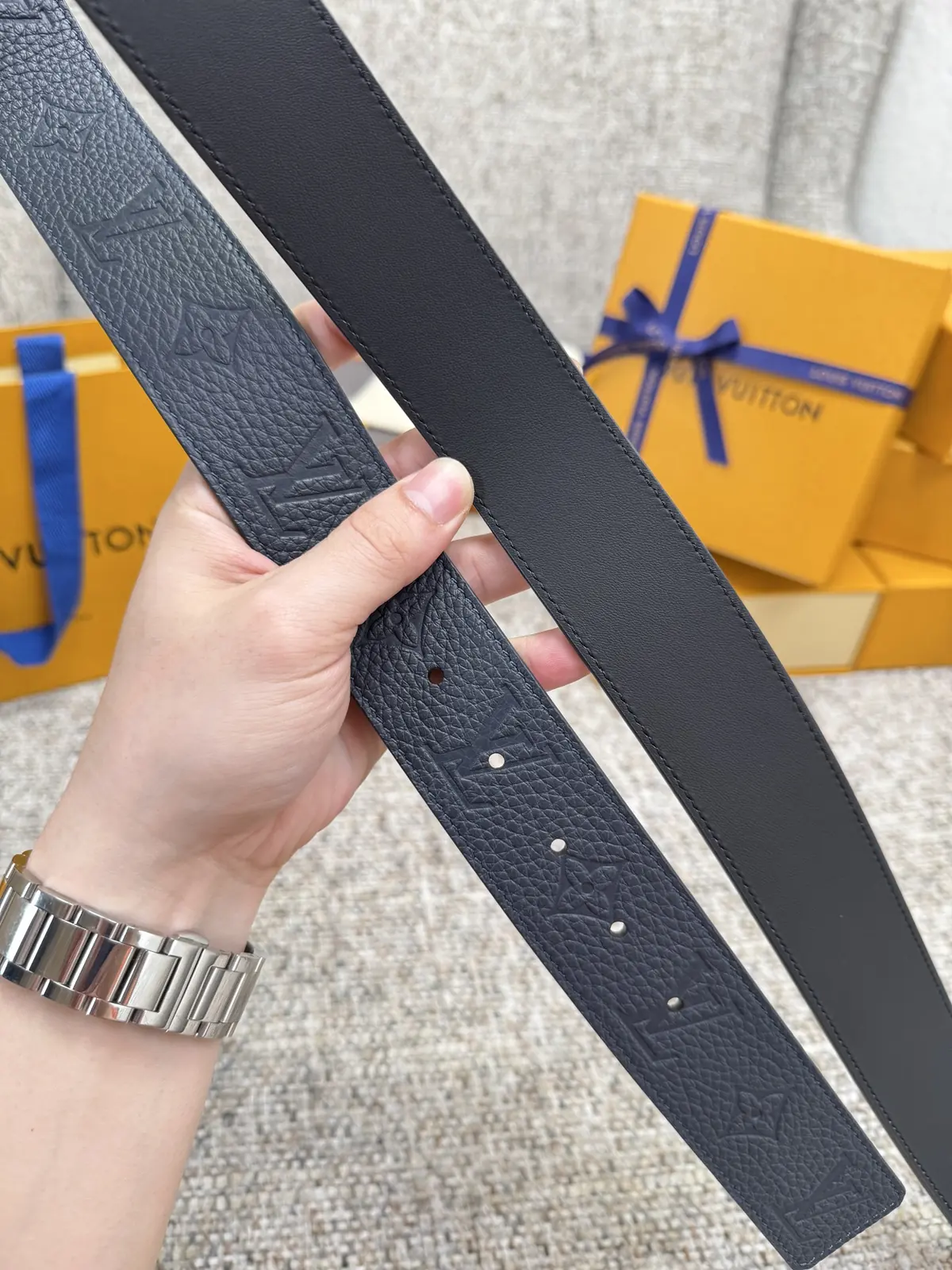 LV Style Gold Leather Men's Belt Lookbook Reference image 4
