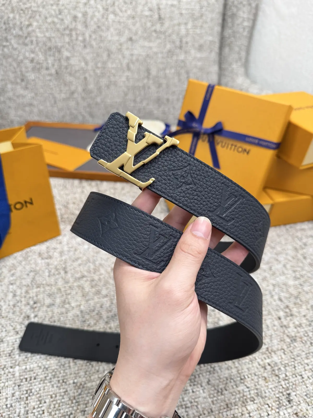 LV Style Gold Leather Men's Belt Lookbook Reference image 2
